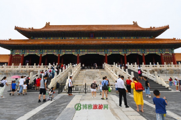 故宫博物院